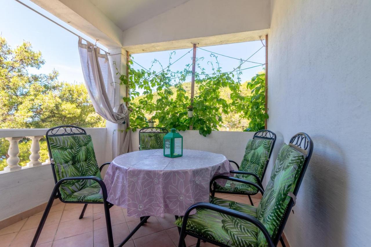 Seaside Secluded Apartments Cove Torac, Hvar - 575 Gdinj Ngoại thất bức ảnh