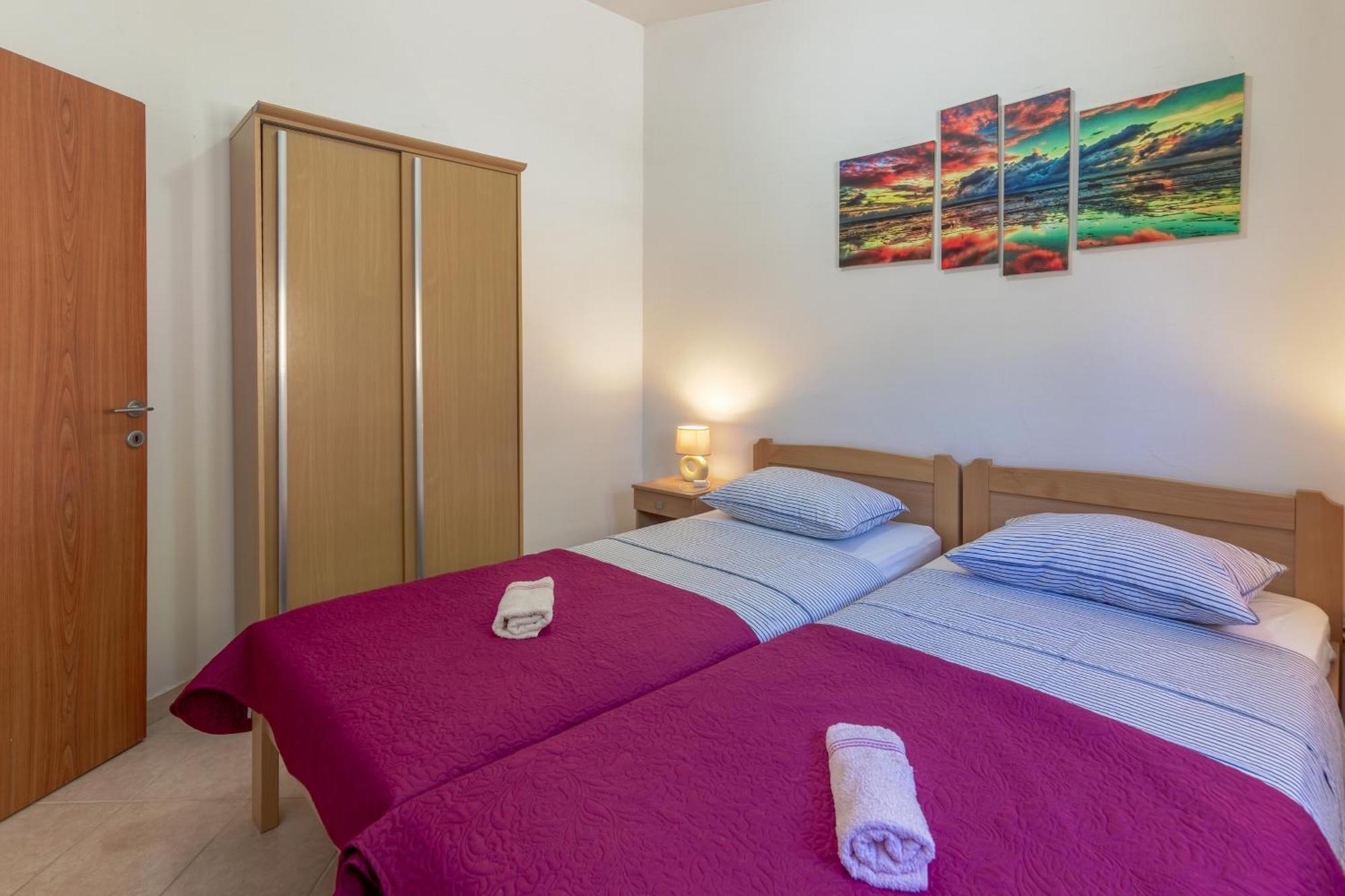 Seaside Secluded Apartments Cove Torac, Hvar - 575 Gdinj Phòng bức ảnh
